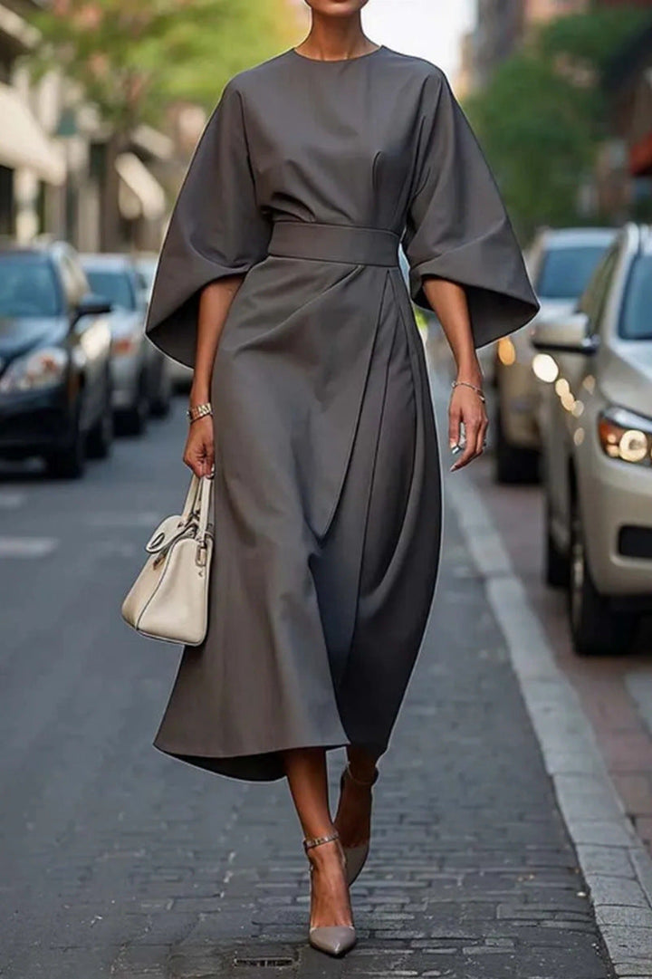 Juliette - Élégante Robe Ceinturée